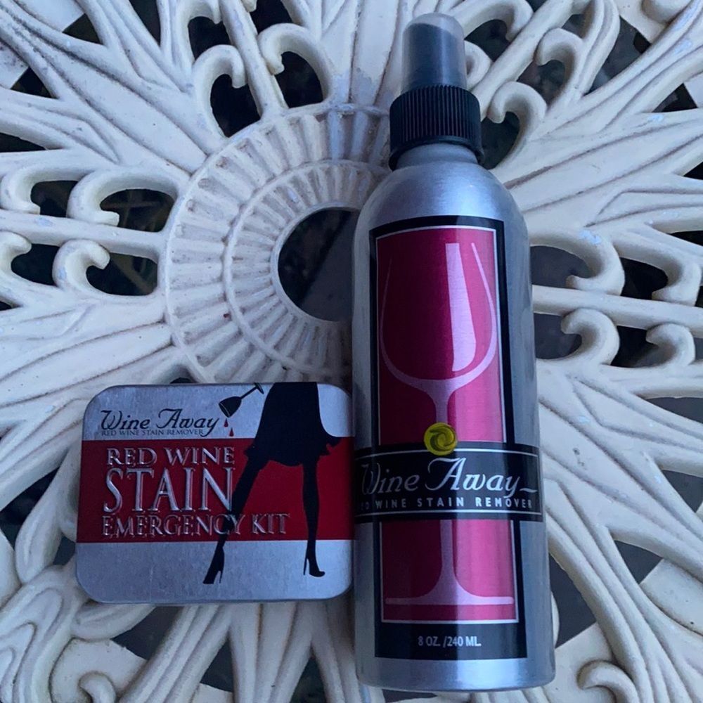 Wine emergency stain kit